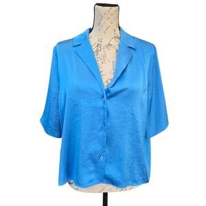Aritzia By Wilfred Blue Satin Short Sleeve Button Up Boxy Blouse L